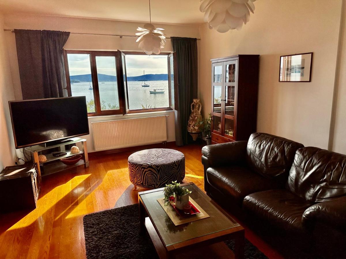 Apartmani Roko Биоград-на-Мору Экстерьер фото